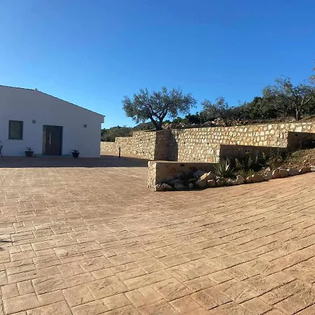 Chalet Recently Built Holiday El Limonar