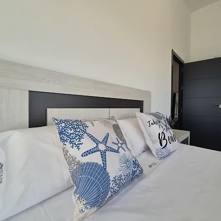 Chalet Recently Built Holiday El Limonar La Herradura (Granada)