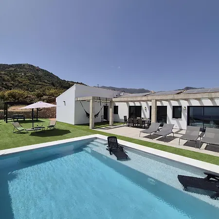 Recently Built Holiday El Limonar * La Herradura (Granada)