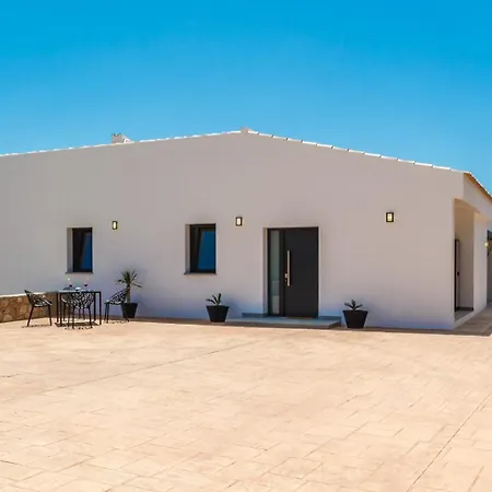 Recently Built Holiday El Limonar La Herradura (Granada)