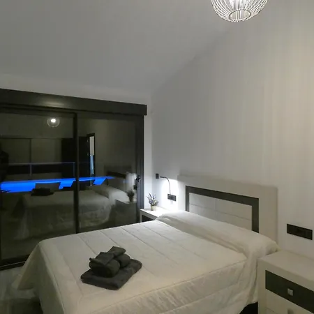 Recently Built Holiday El Limonar Chalet *